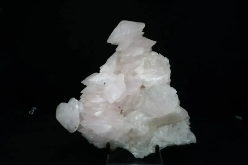 Manganoan Pagoda Calcite - Manaoshan Mine, China