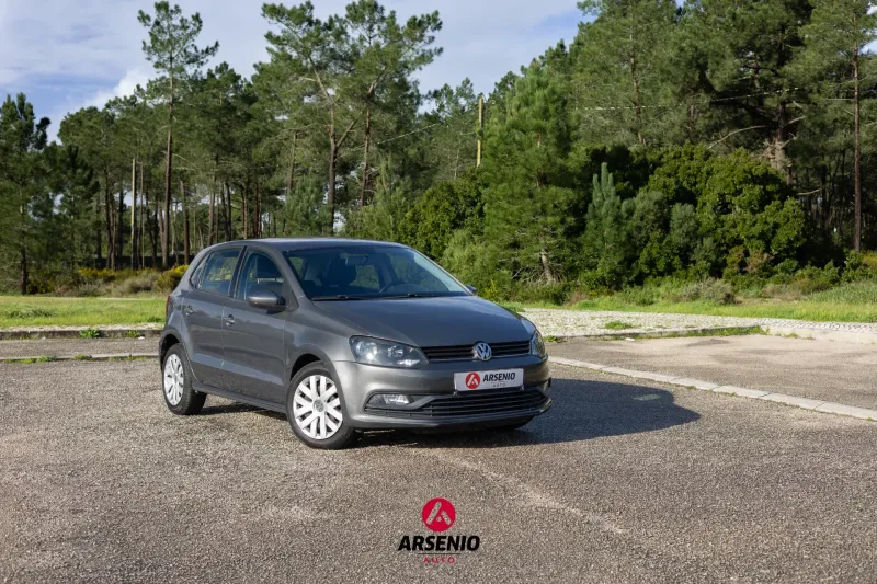 Volkswagen Polo 1.4 TDi BlueMotion||2015||127000km||Gasóleo||Manual||75CV||Em Stock
