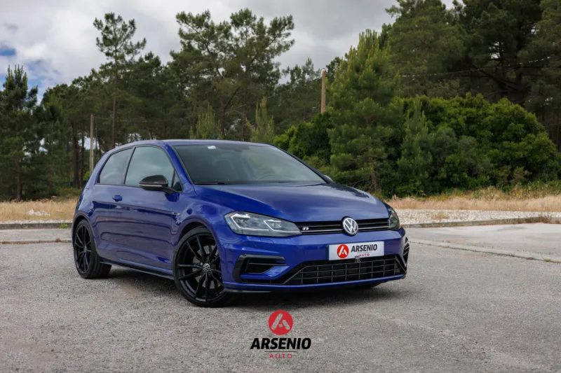 VW Golf 2.0 TSI R DSG 4Motion||2017||109000km||Gasolina||Automático ||310CV||Em Stock