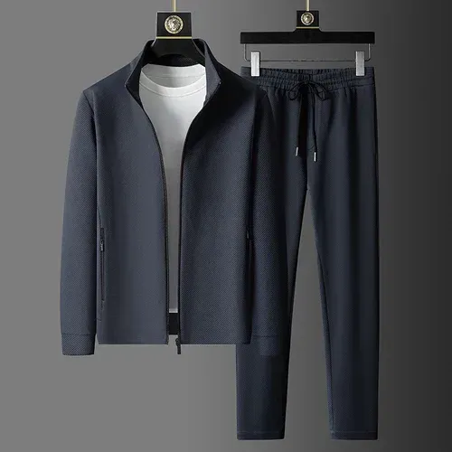 Eleganter Jogginganzug