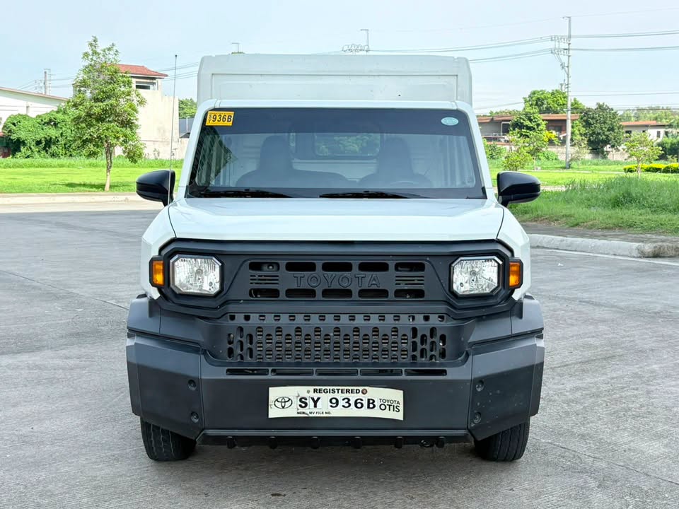 2026 Toyota Hilux Tamaraw FX