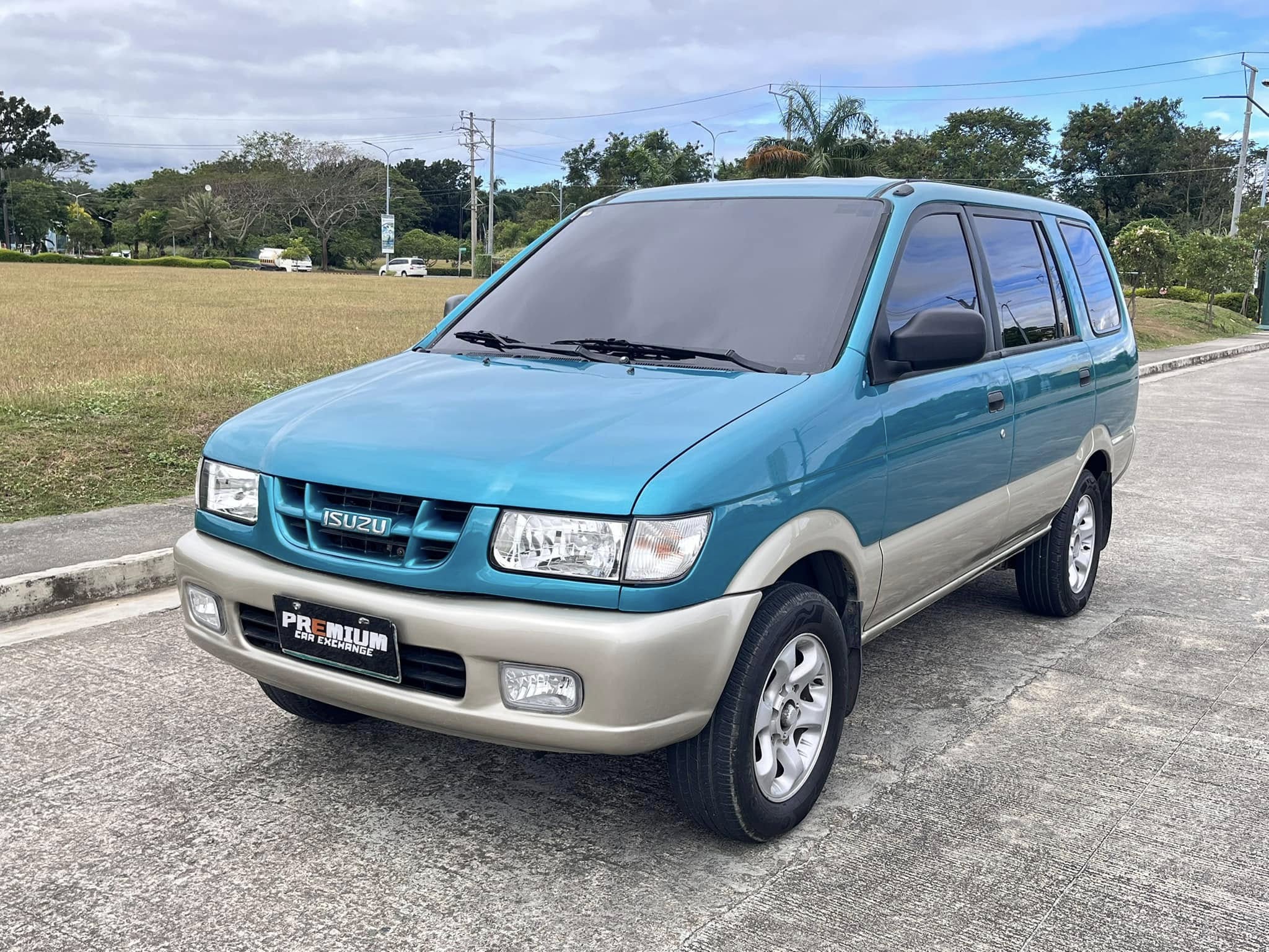 2001 Isuzu Hi-Lander