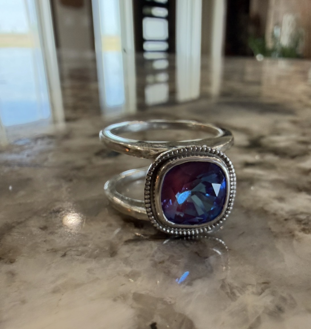 Classic Cushion Swarovski Milgrain Smart Ring Jacket