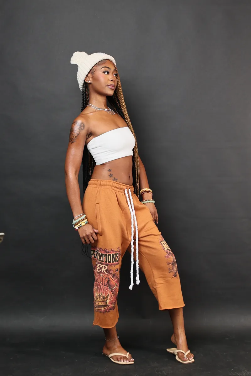 Women's 3/4 Graphic Shorts