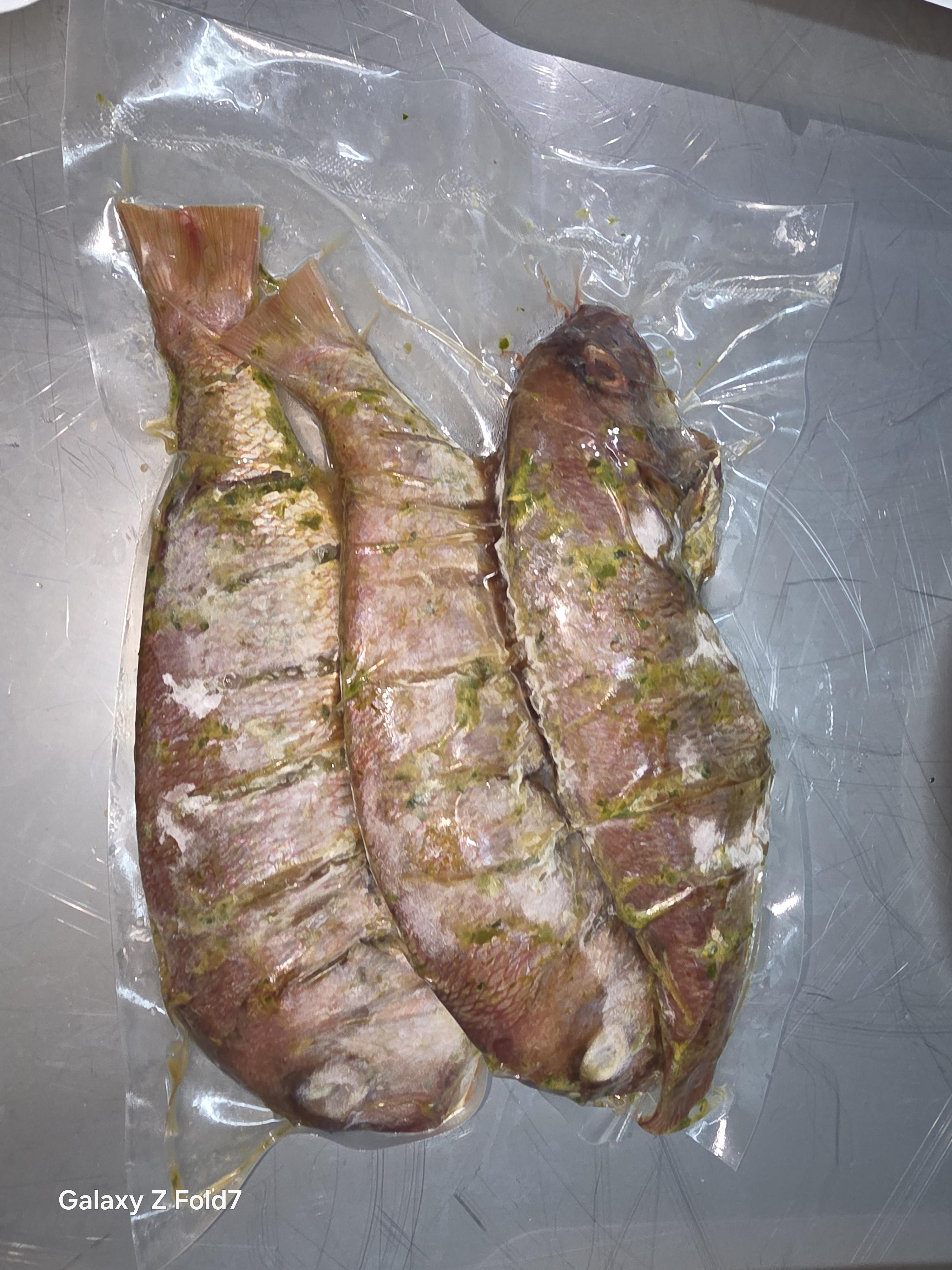 Dorade royale marinée