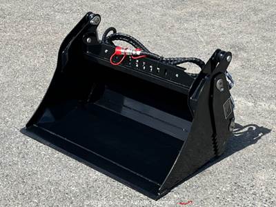 Mini Skid Steer 4in1 Bucket. 39" Wide With Quick Couplers