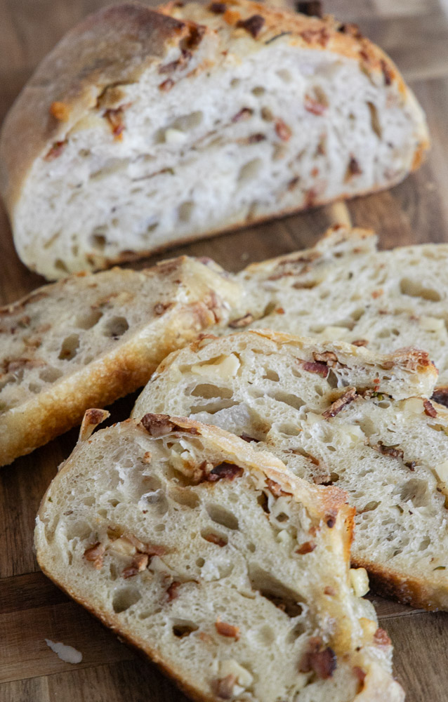 Apple Pie Sourdough Loaf