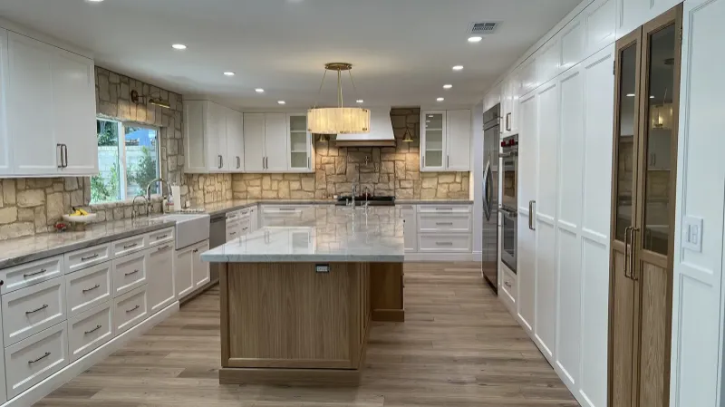 Warm white & oak