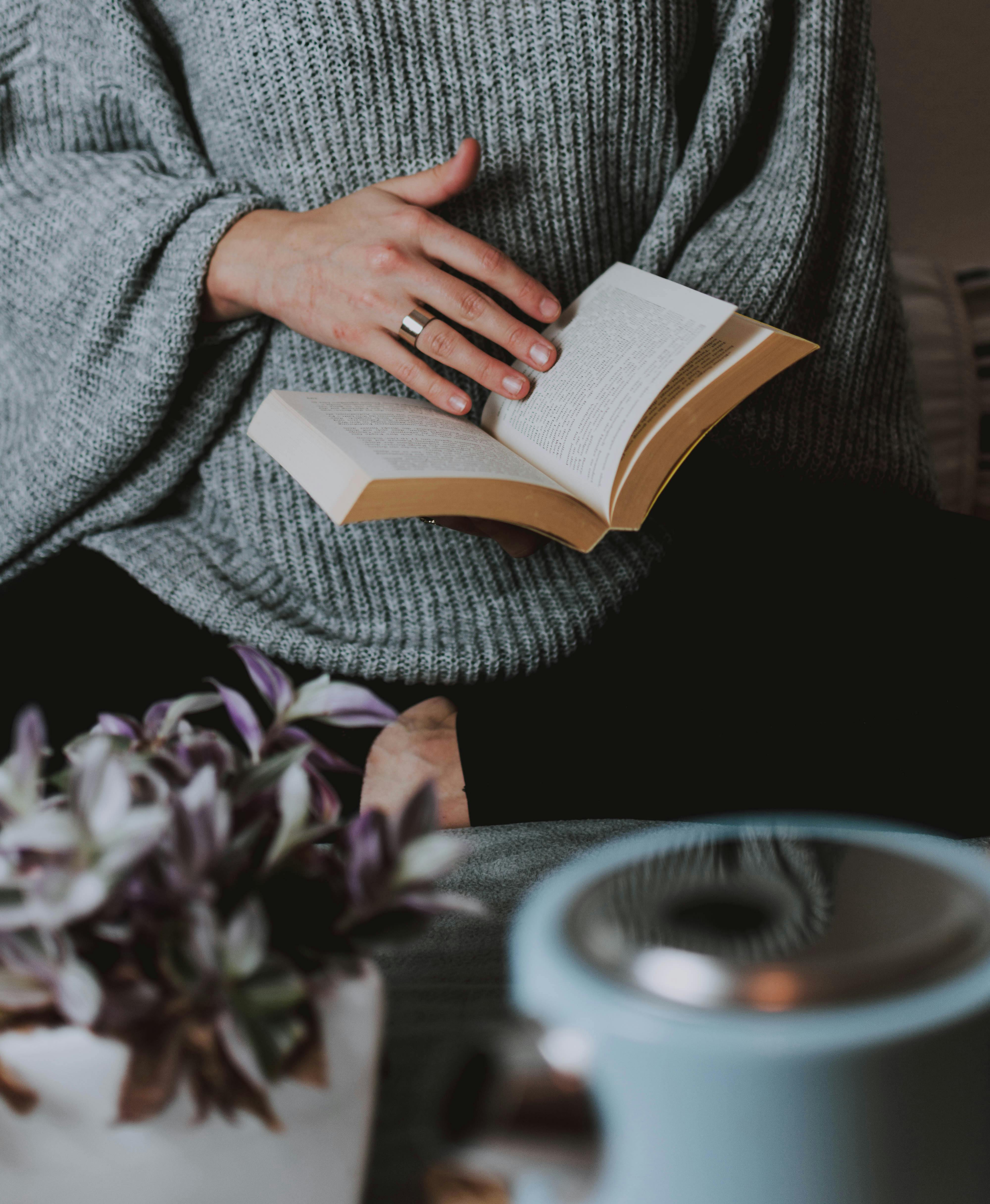 Behind the Pages of Seen Again