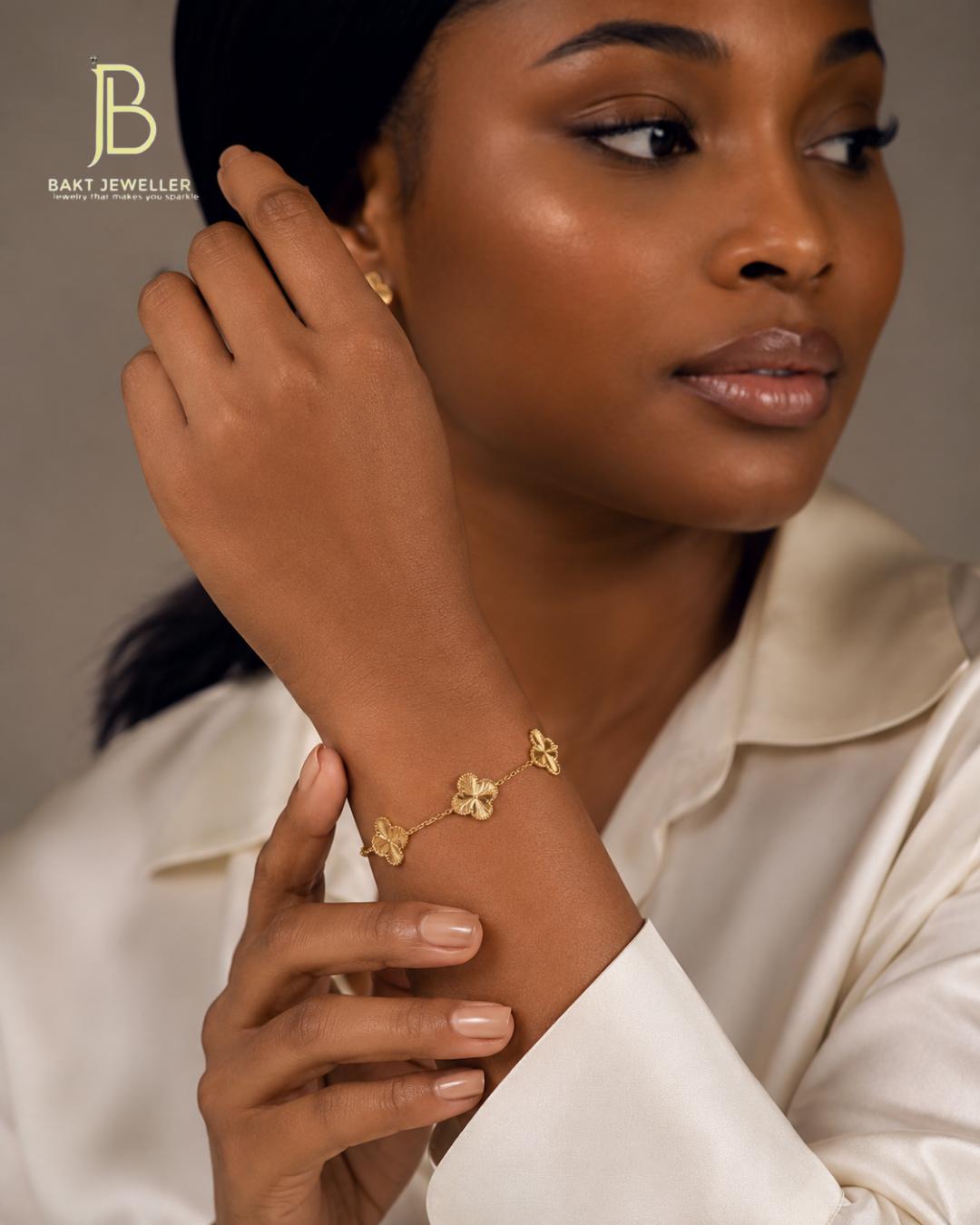 18k Gold Bracelet B