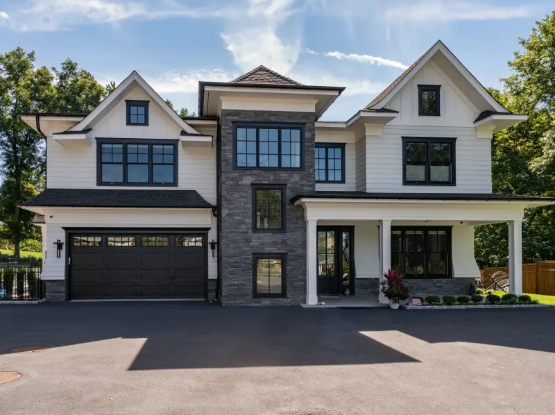 Sea Cliff Estate, front elevation