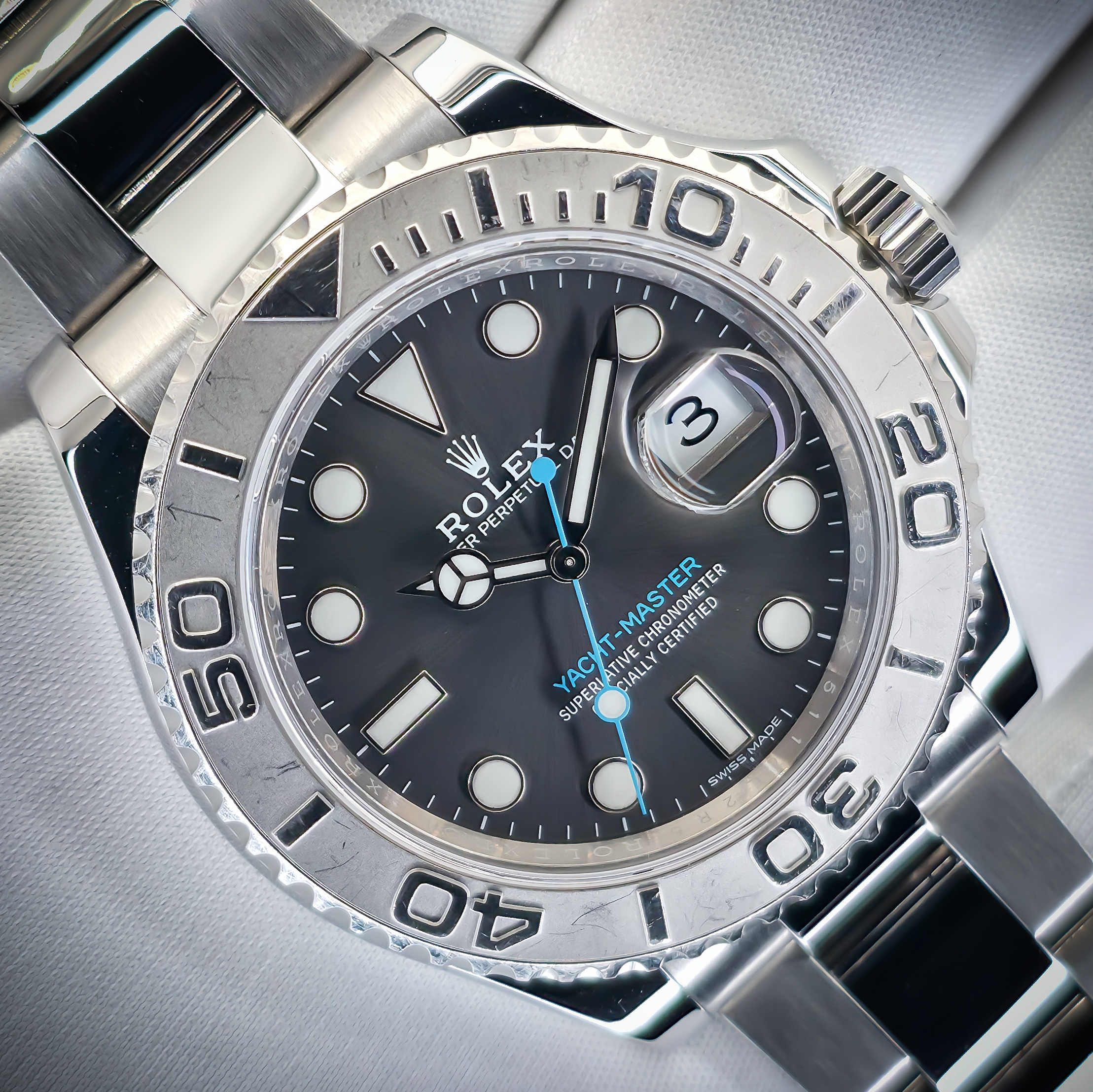 ROLEX YACHT-MASTER | REF. 116622 | RHODIUM DIAL | 40MM | 2016 | FULL SET