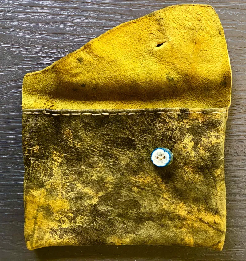 Small Medicine Pouch - Custom Made - Natural Dye Buckskin - Whitetail Backstrap Sinew & Antler Toggle/Button