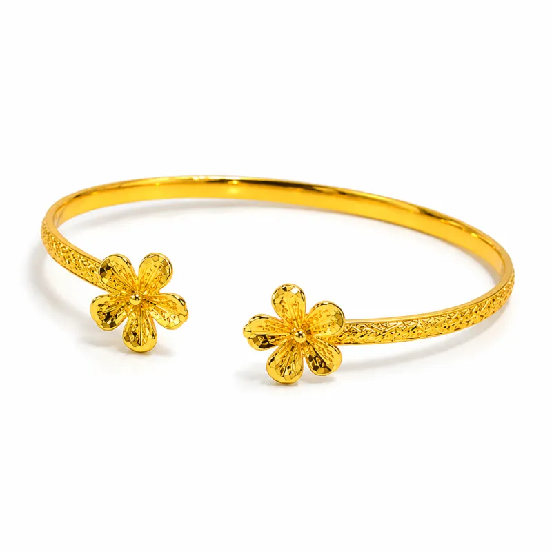 Small Hibiscus Gold Bracelet