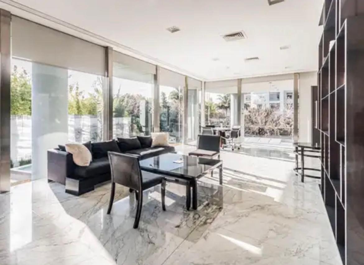 TORRE BERUTI | 2 BD 1.5 BTH | 3 AMBIENTES | USD 2300