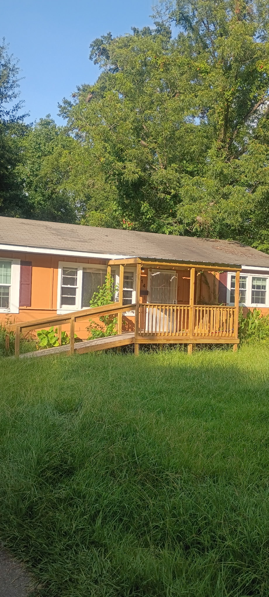 314 Clubview Dr, Jackson, MS 39209