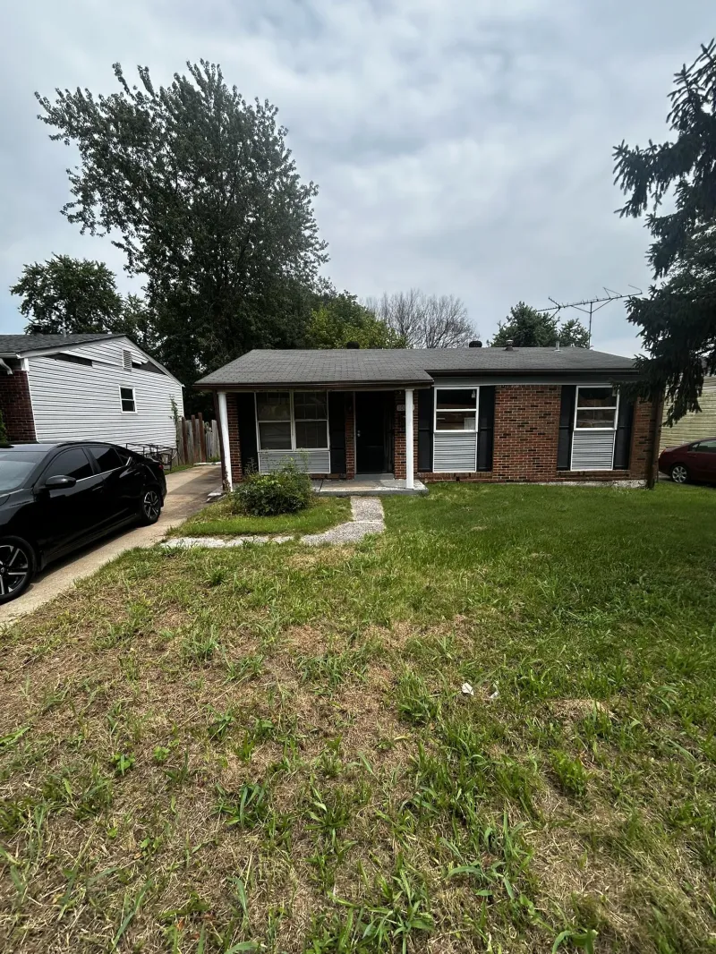 10068 Royal Dr, St. Louis, MO 63136, USA