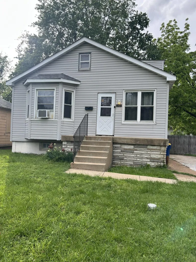 2425 Wheaton Ave, St. Louis, MO 63114, USA
