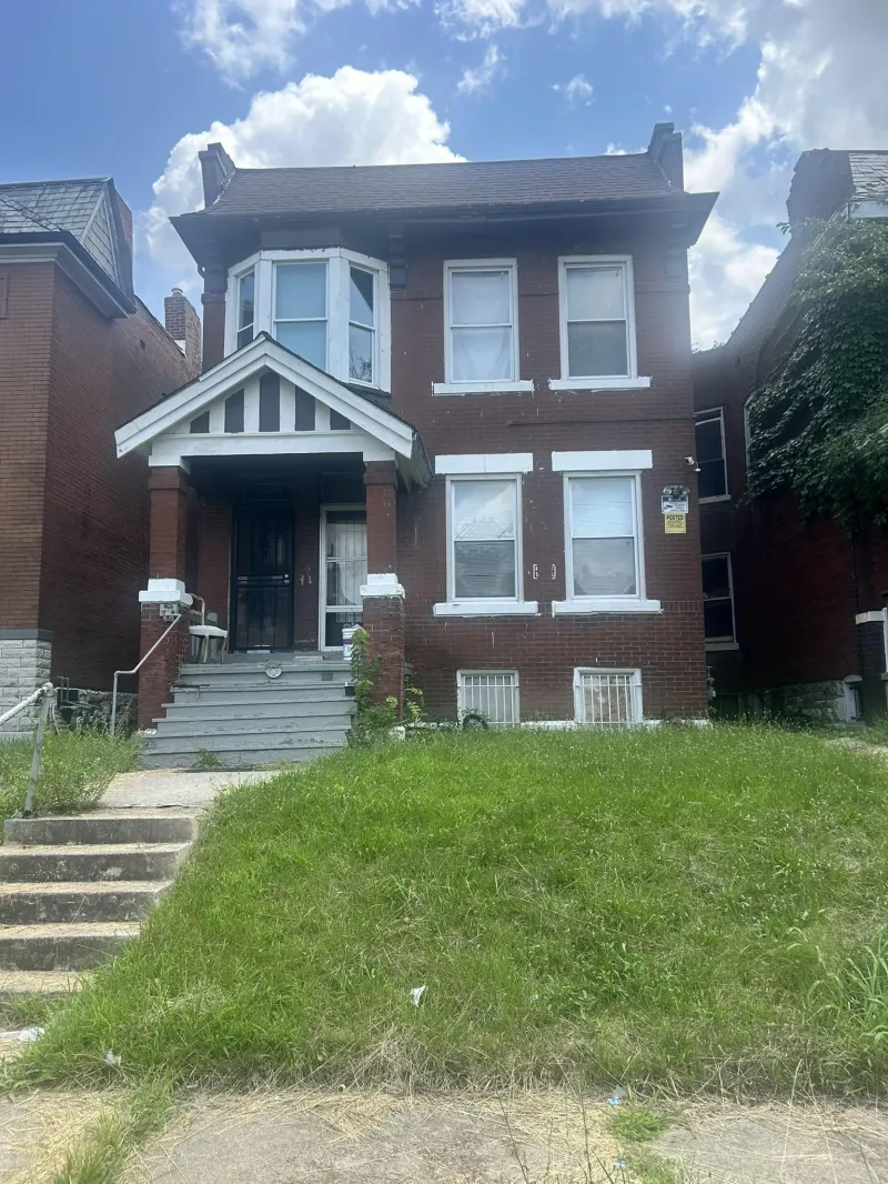 4418 Athlone Ave, St. Louis, MO 63115, USA