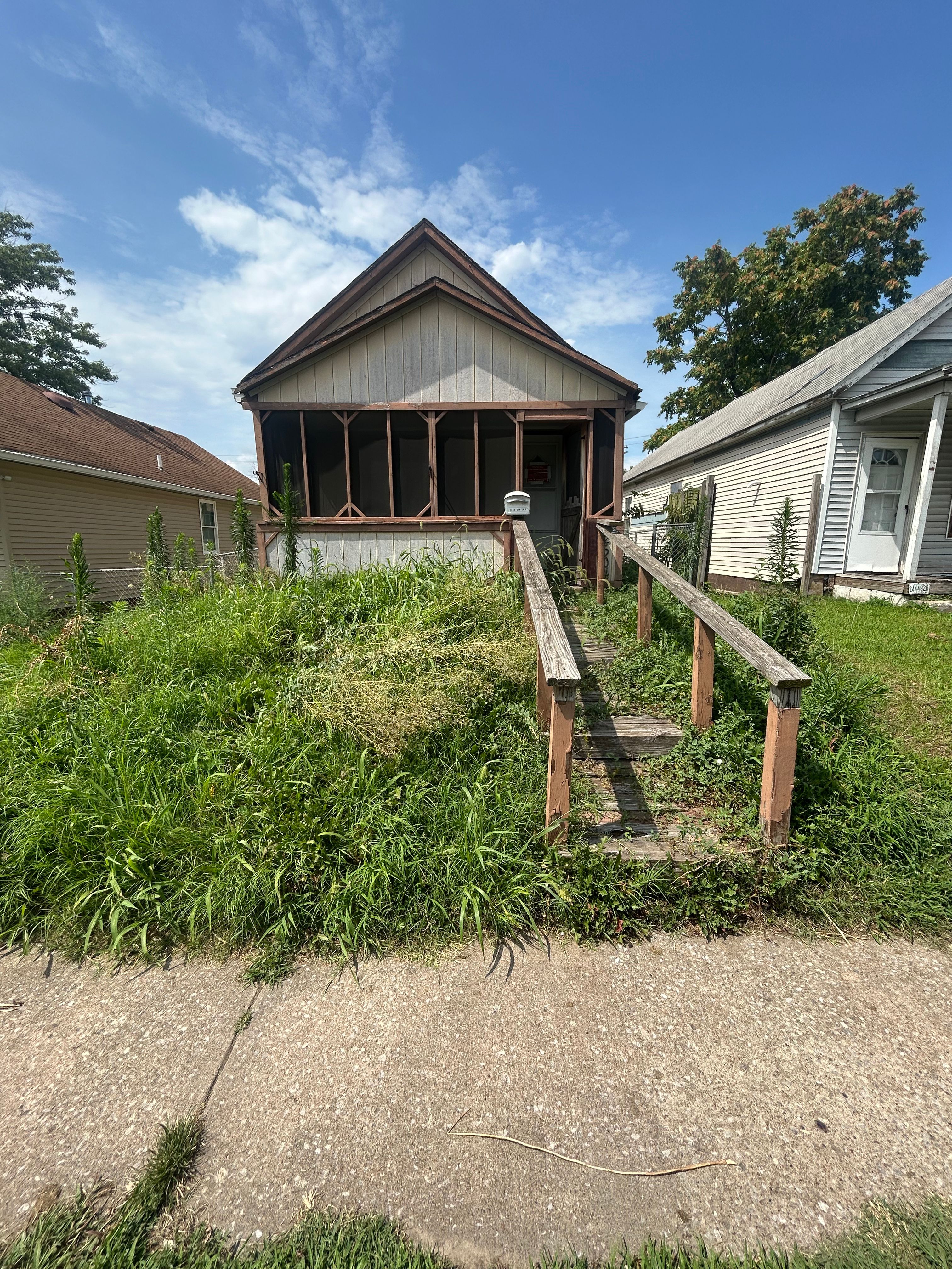 2504A Denver St, Granite City, IL 62040, USA