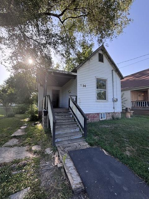 514 N Walnut St, Centralia, IL 62801