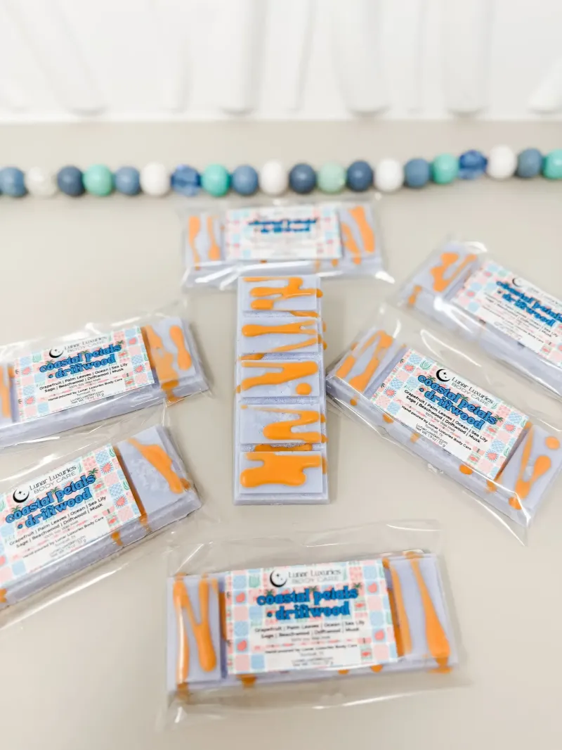 Coastal Petals + Driftwood Snap Bar Wax Melts