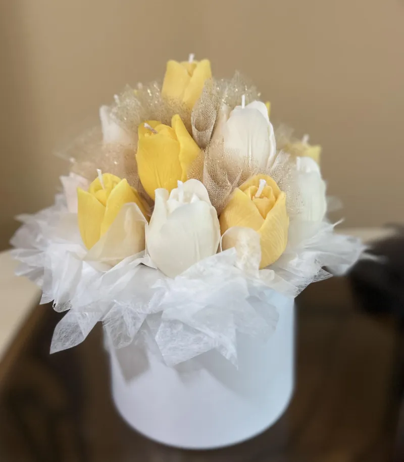 Tulip Garden Candle