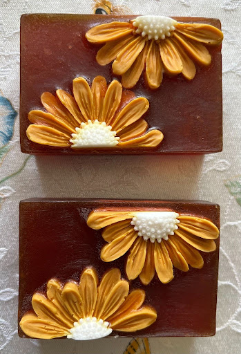 Handmade Turmeric Soap – Stress Relief Fragrance | 3.5 oz
