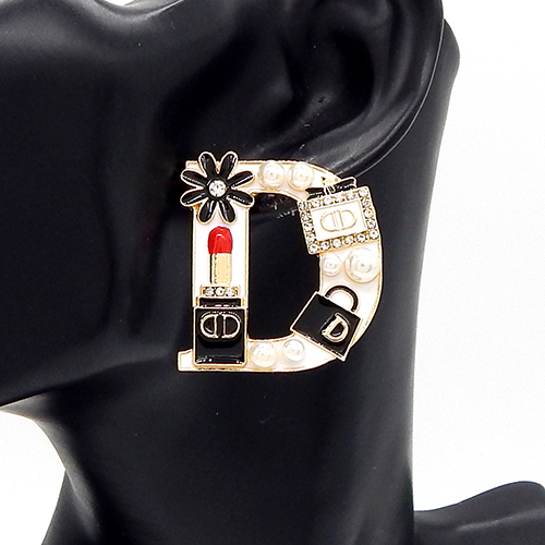 "D"-Shaped Brooch Lipstick Accent, Handbag Details,… — White, Gold-Tone