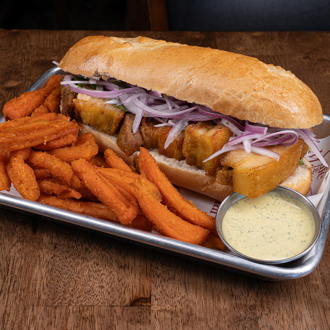 Sandwich de Chicharron