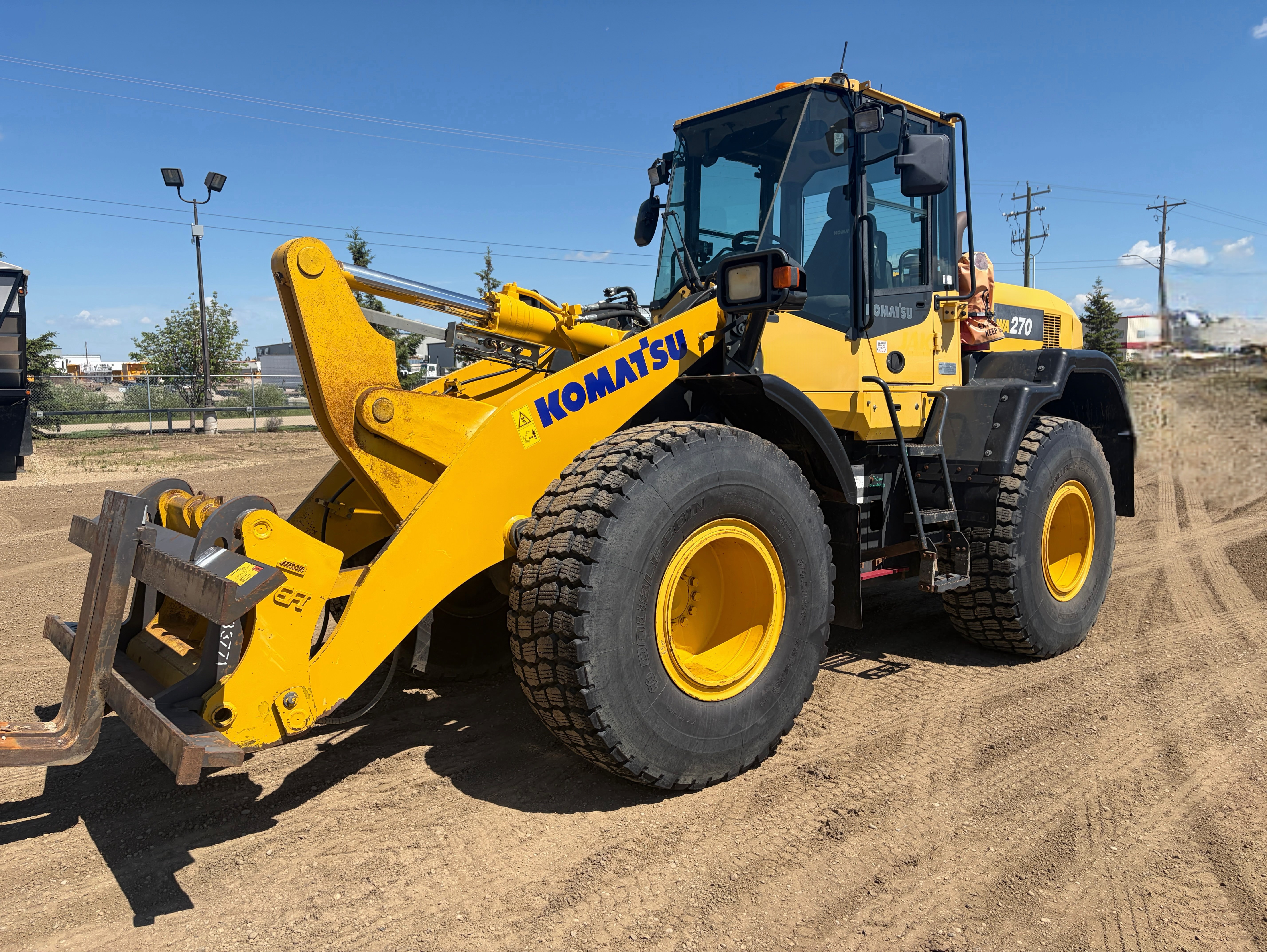 SALE - 2015 Komatsu WA270-7 Wheel Loader - c/w Q/A, Bucket, Forks