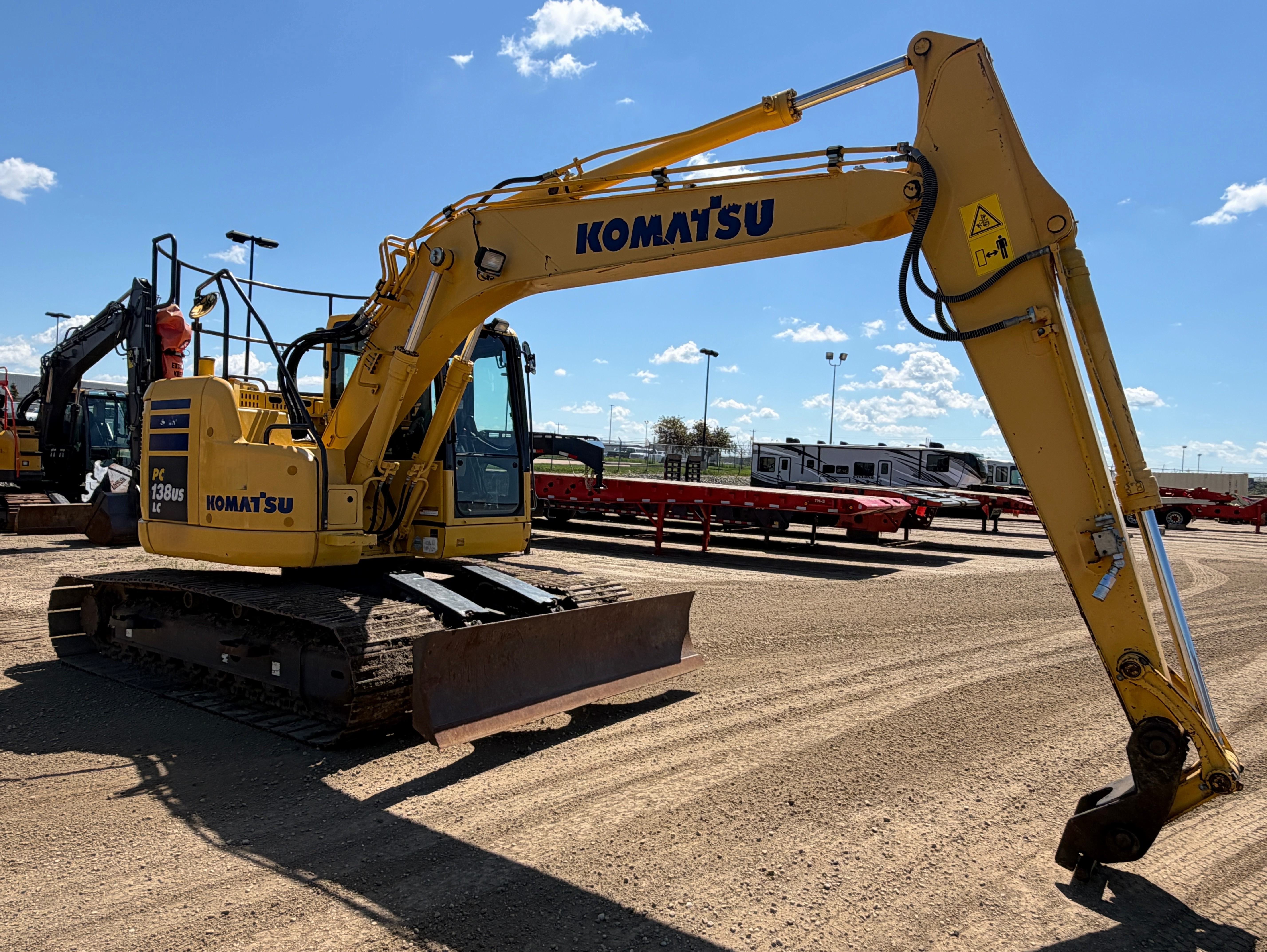 SALE - 2015 Komatsu PC138USLC-10 