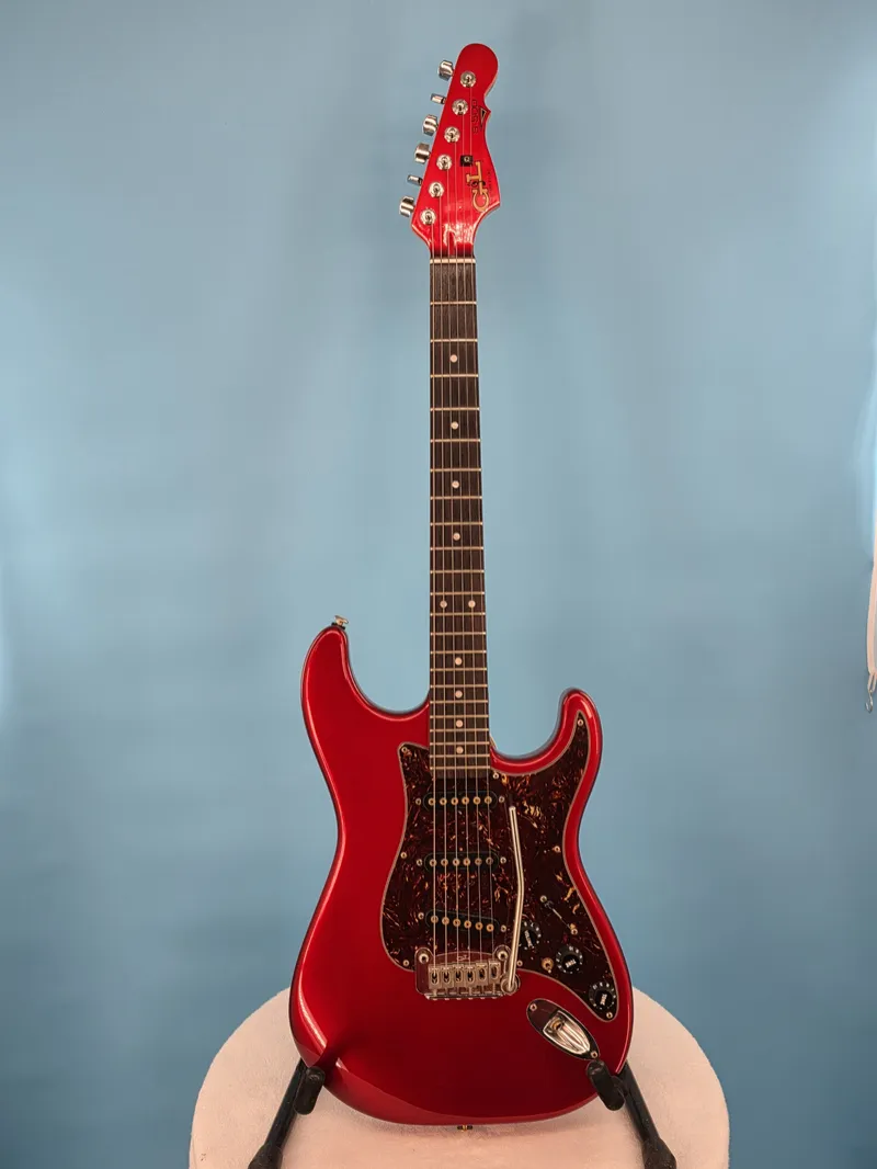 USA G&L S-500 c.1999-2000 Candy Apple Red Matching Headstock