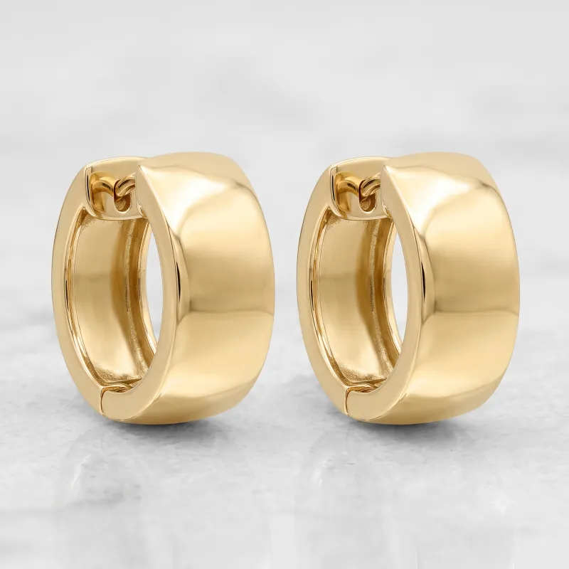 18K Wide Hug Style Hoop Earring