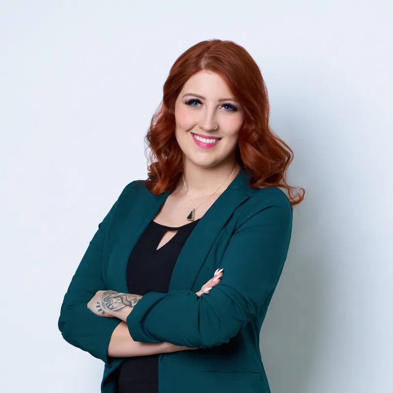Shannon Loy, Real Estate Broker, Premiere Property Group