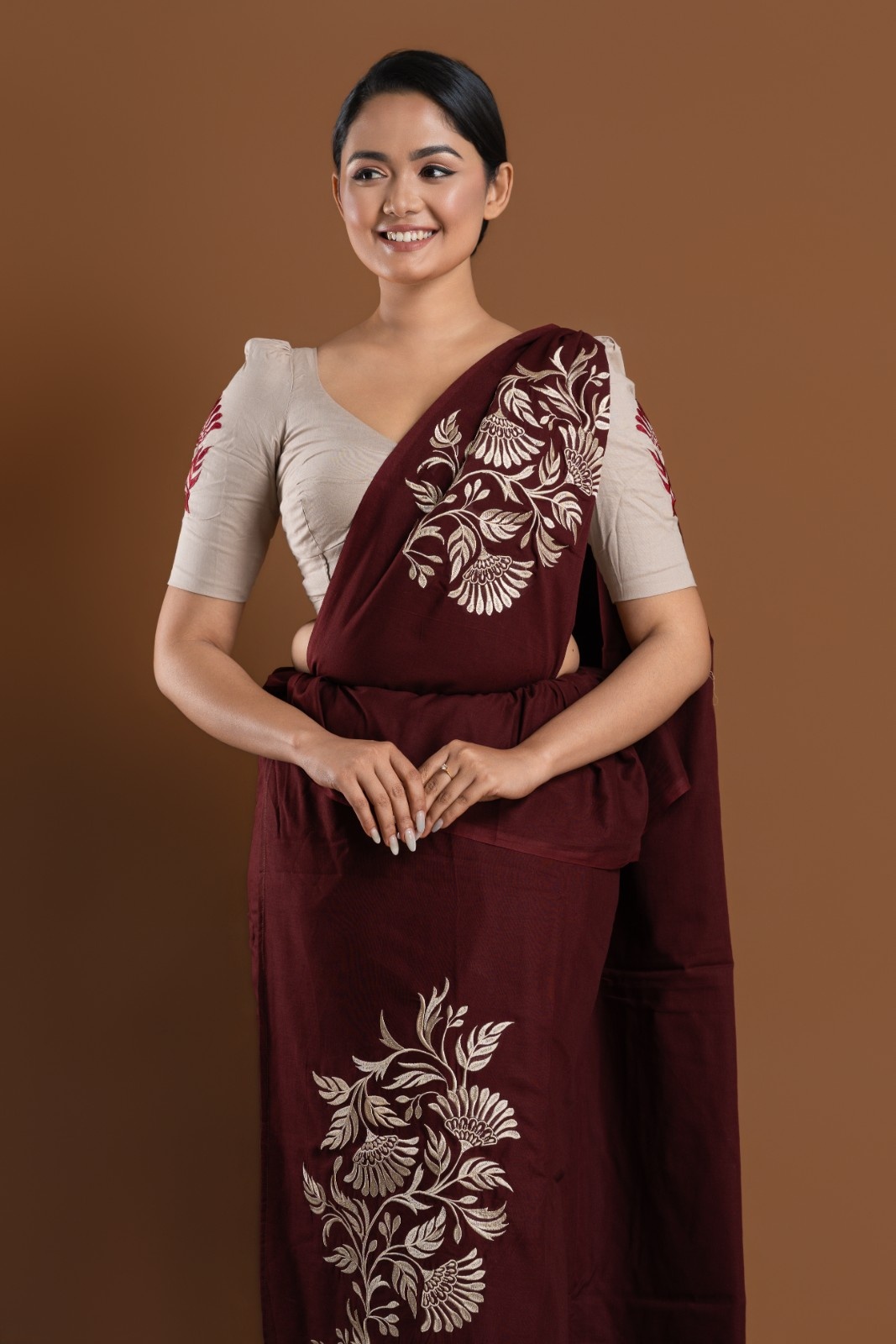 Elegant Sri Lankan Embroidery Saree