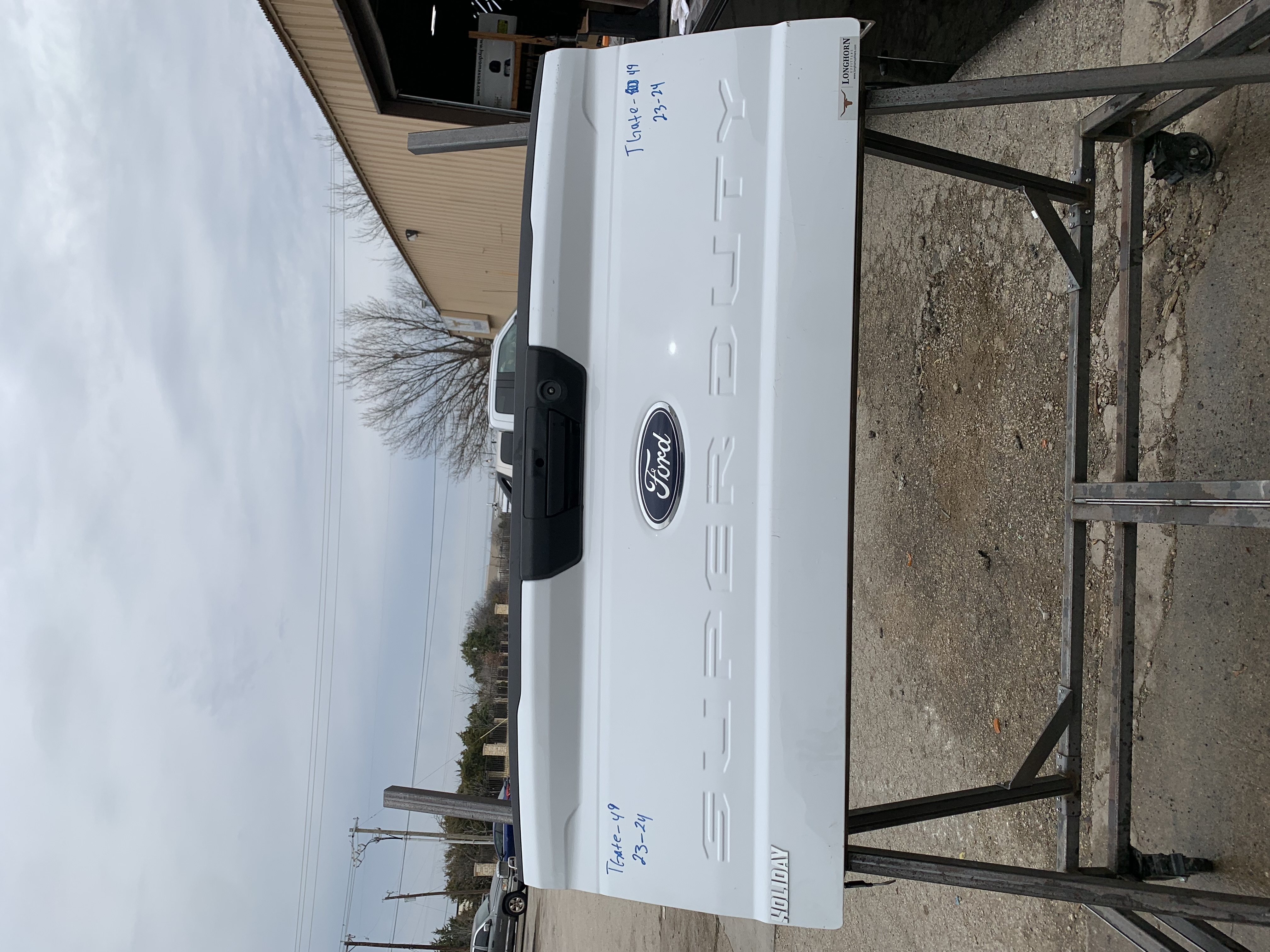 TGATE-49 2023-2024 Ford F-250 SUPERDUTY Tailgate