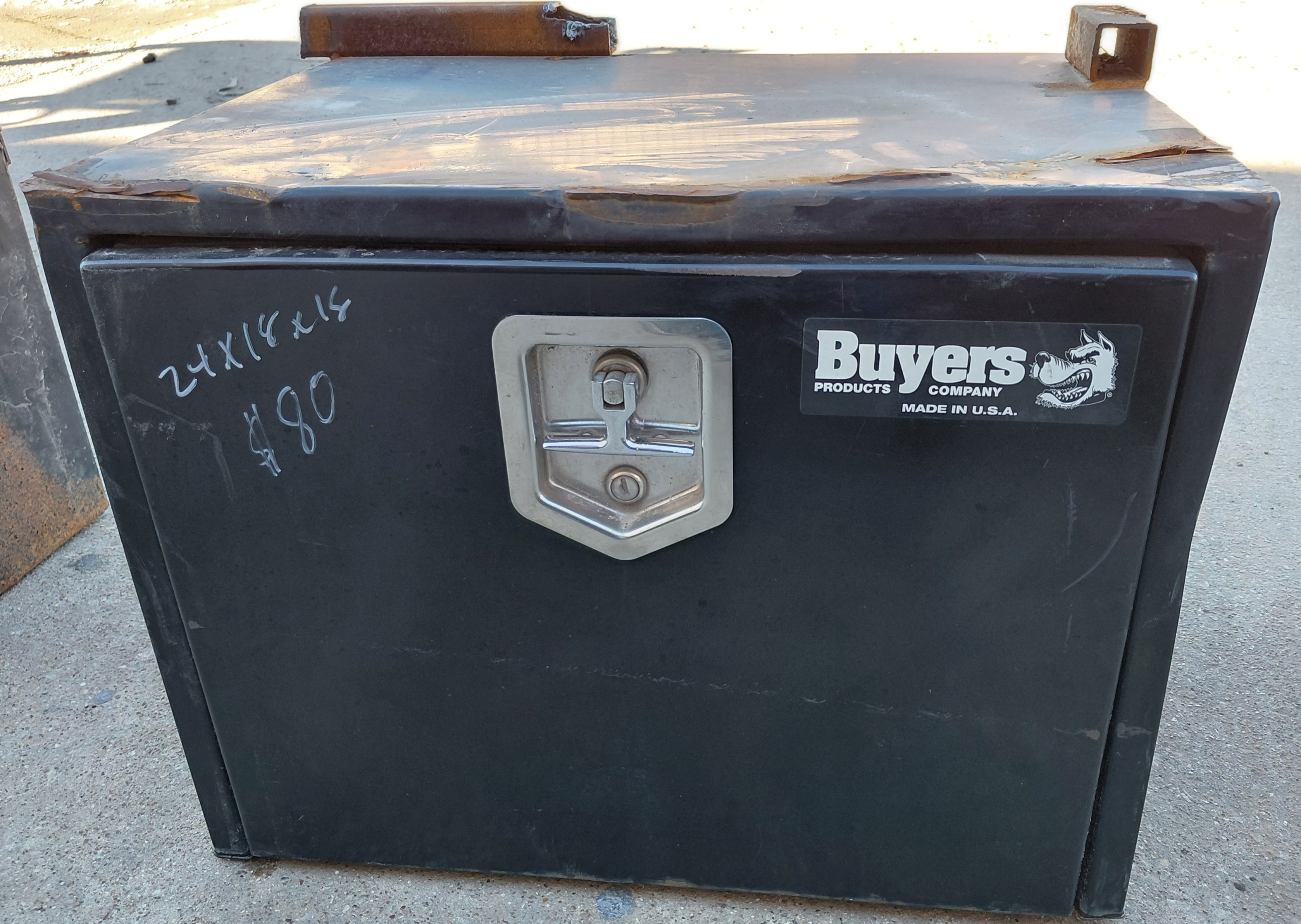 BUYERS UNDERBODY TOOL BOX TB-09