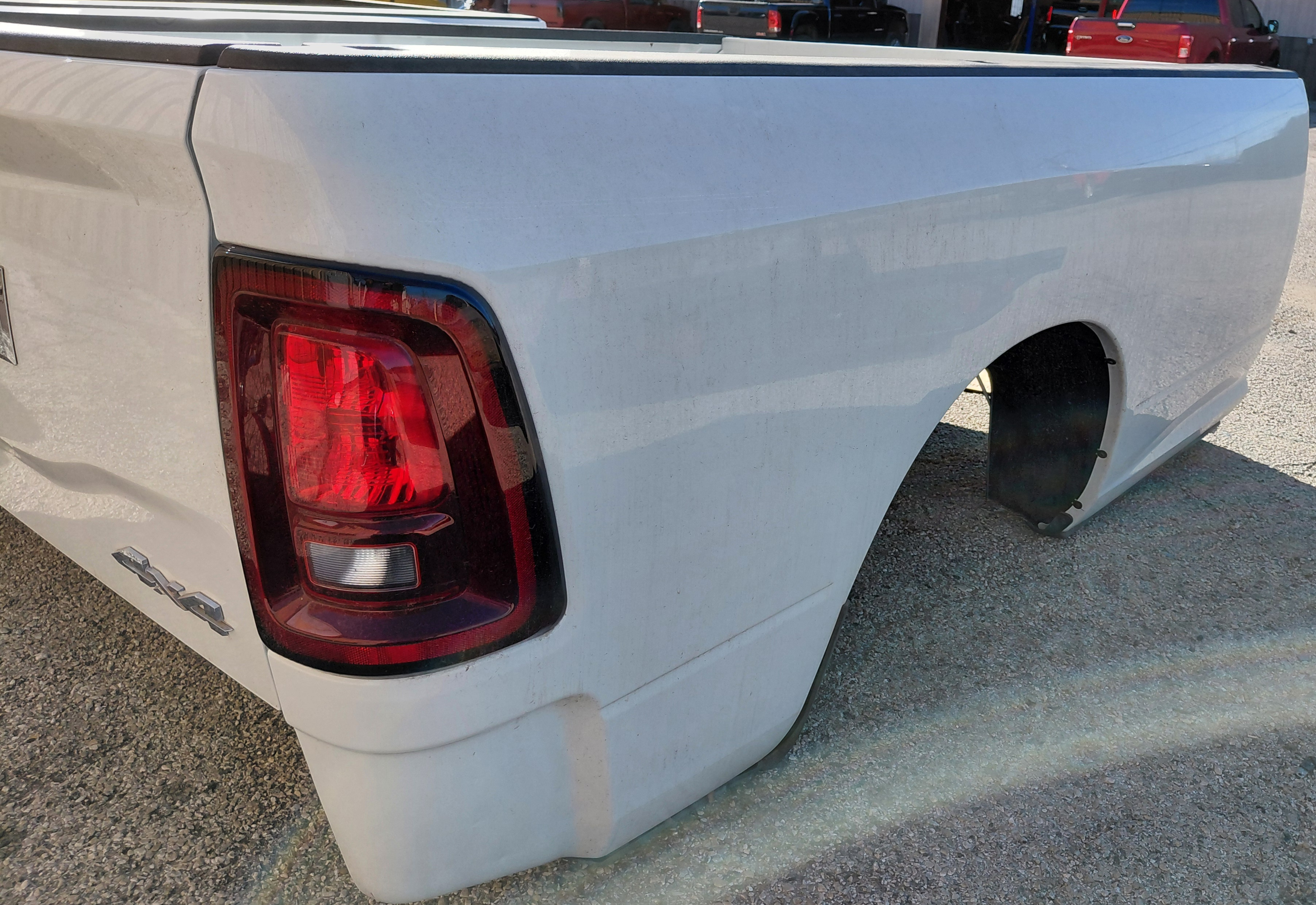2025 5TH GEN RAM PICK UP BED-90