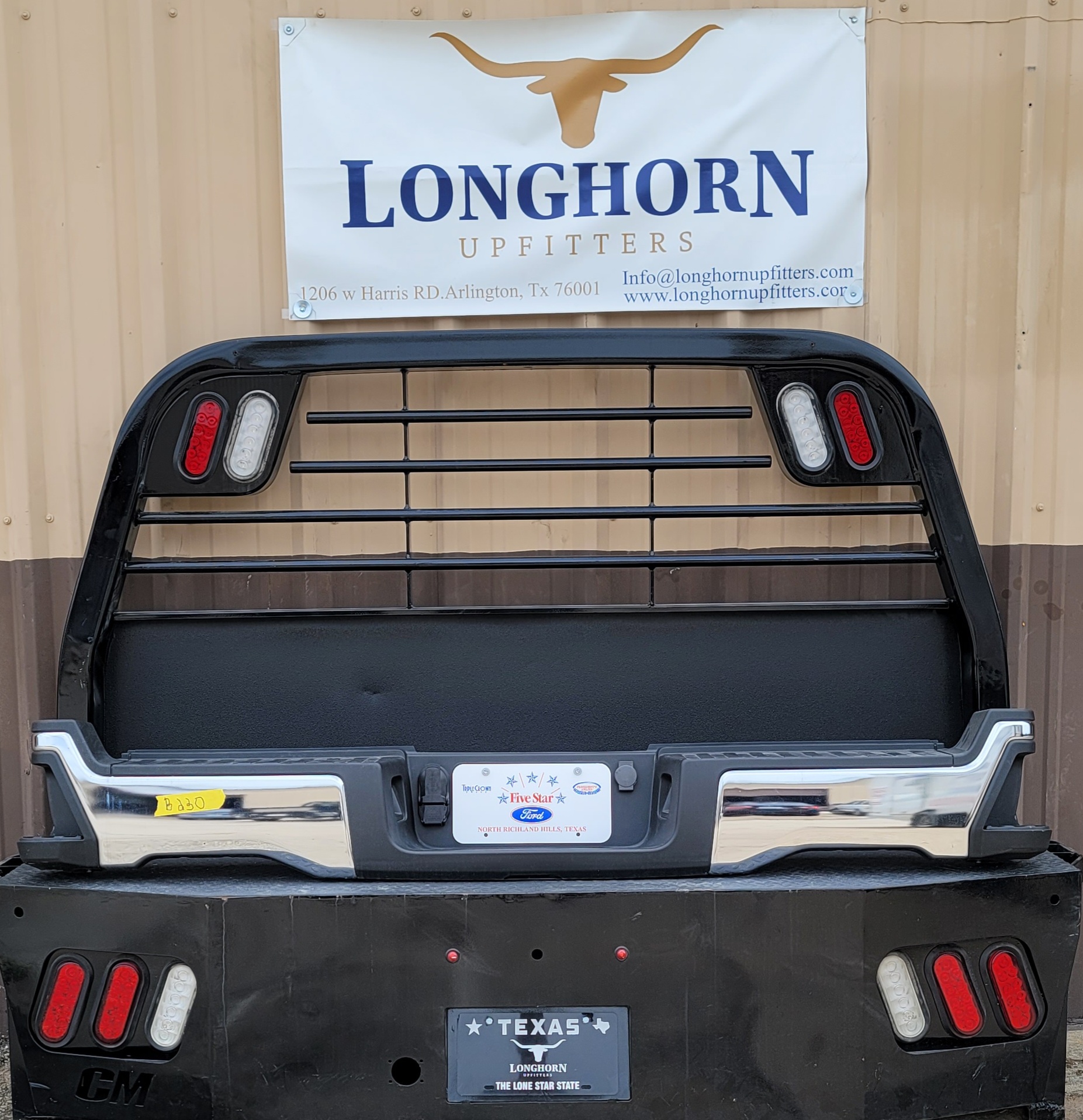 2023–2025 Ford Super Duty OEM Rear Step Bumper-230