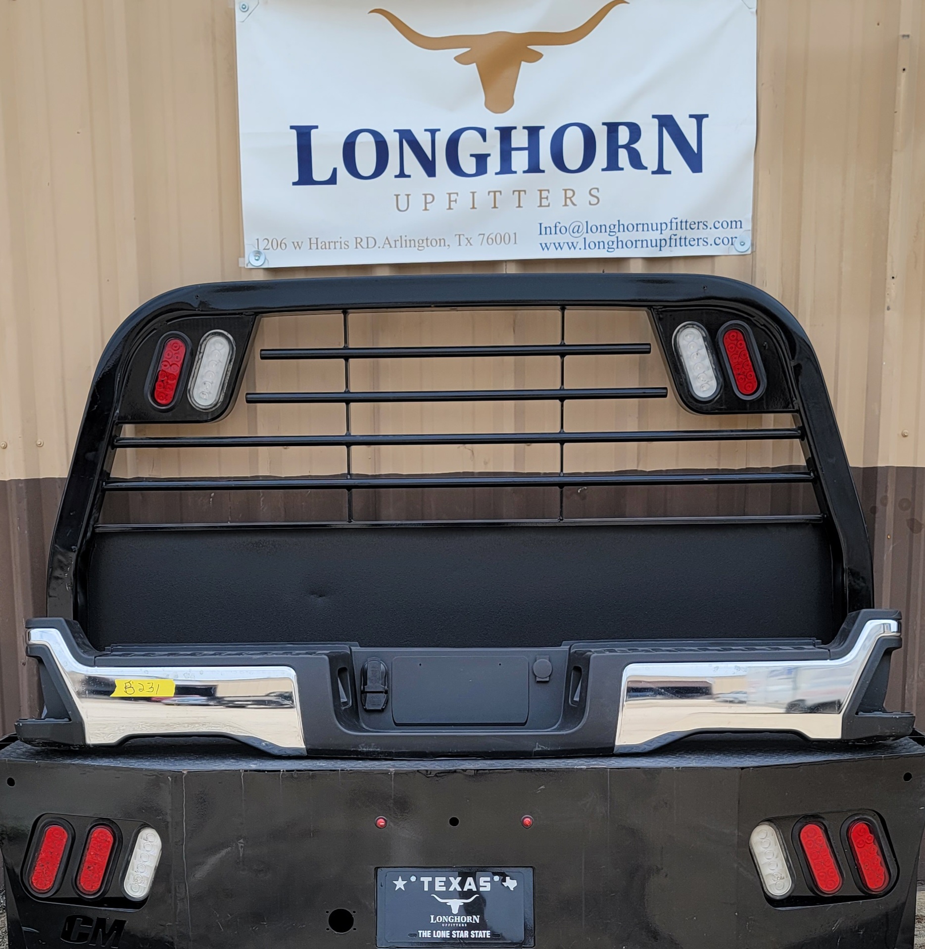2023–2025 Ford Super Duty OEM Rear Step Bumper-231