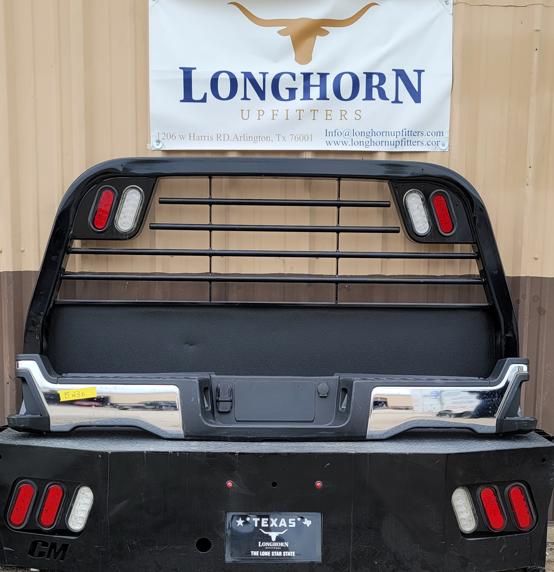 2023–2025 Ford Super Duty F-250/F-350 OEM Rear Bumper-236