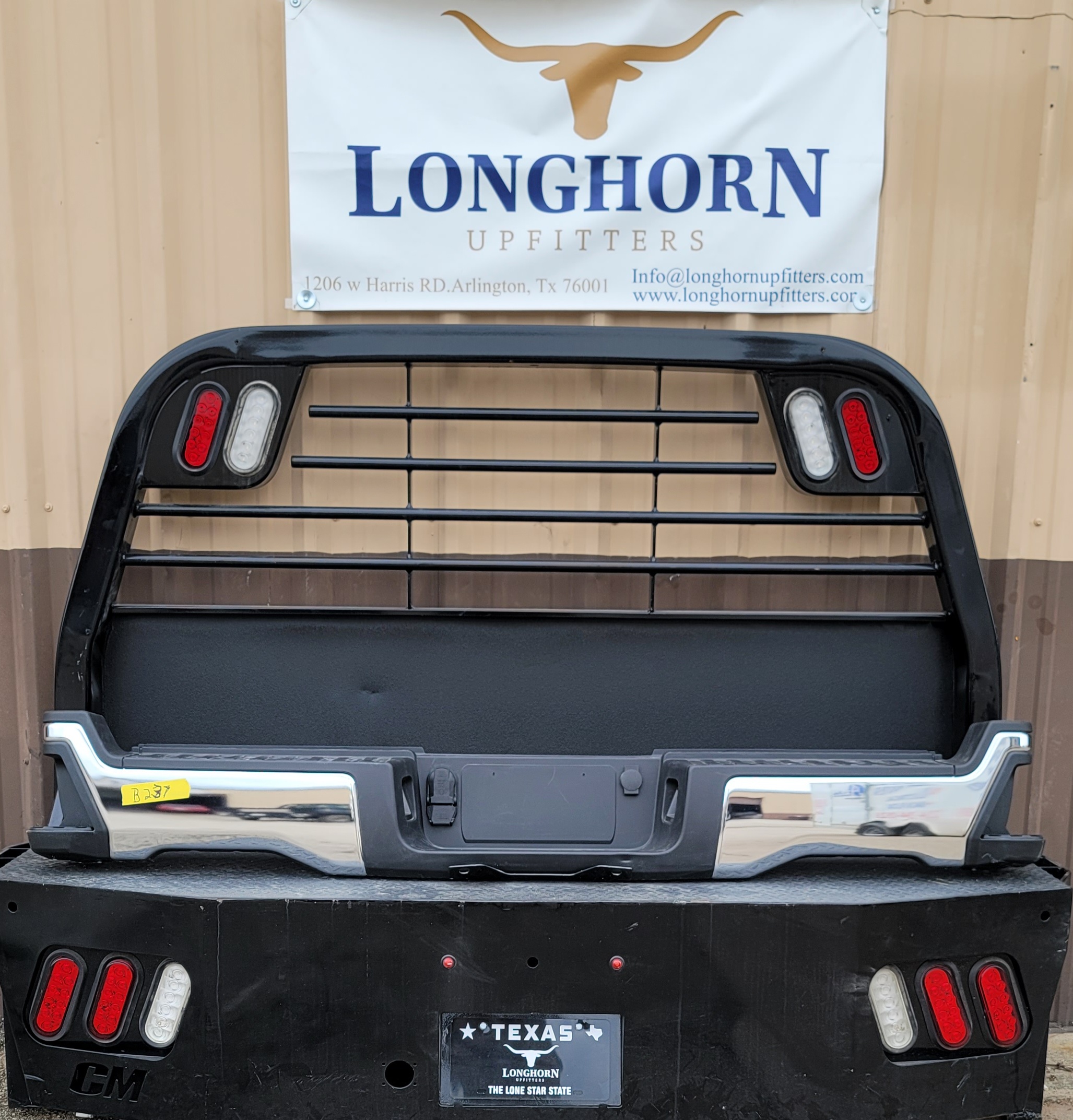 2023–2025 Ford Super Duty F-250/F-350 OEM Rear Bumper-237