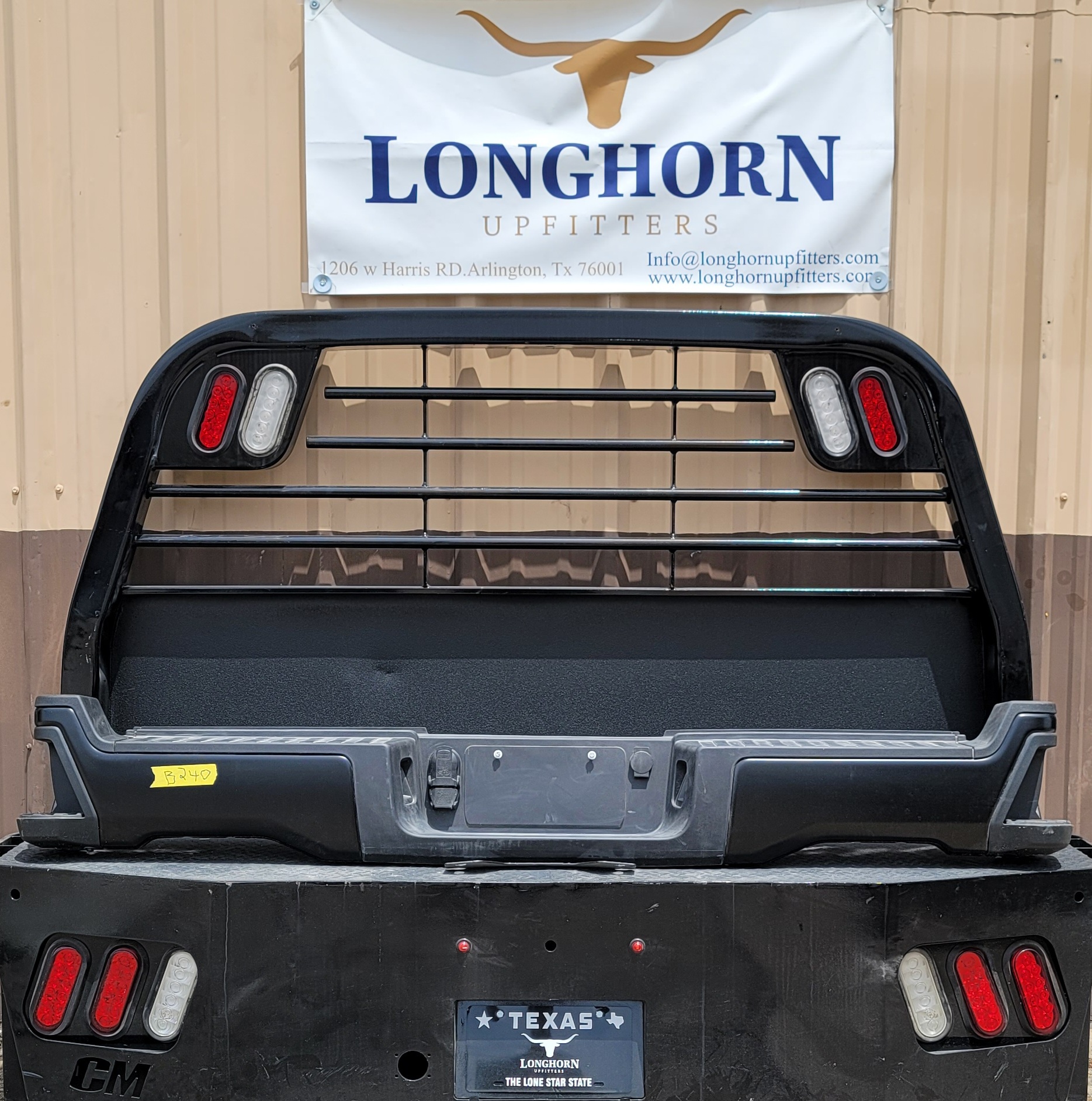 2023–2025 Ford F-250/F-350 Super Duty OEM Rear Bumper-240