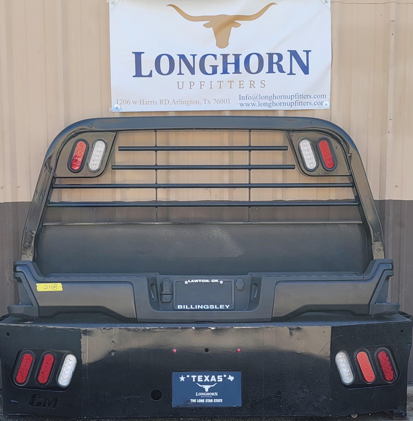 2023–2025 Ford F-250/F-350 Super Duty Black Rear Step Bumper-248