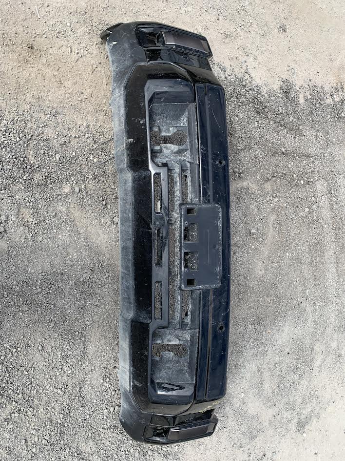 2024–2025 GMC Sierra 2500HD/3500HD Black Front Bumper-163
