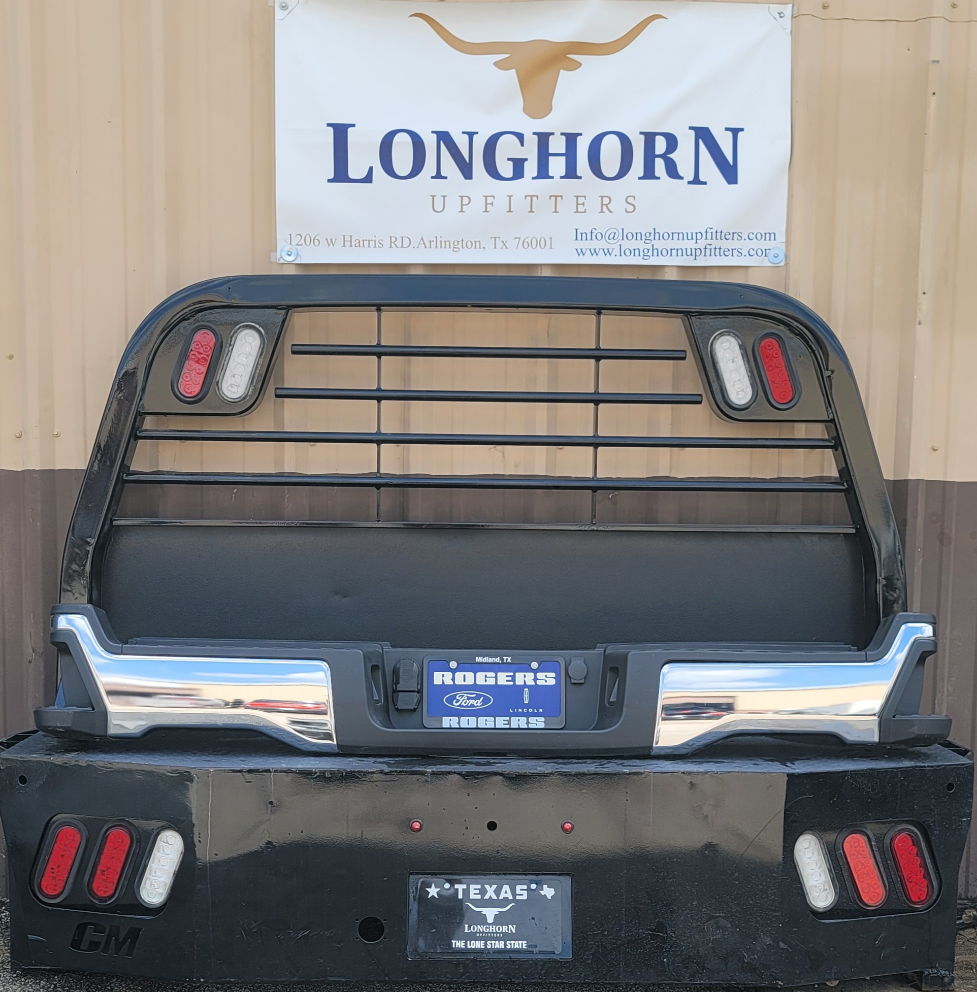 2023–2025 Ford F-250/F-350 Super Duty Chrome Rear Bumper-251