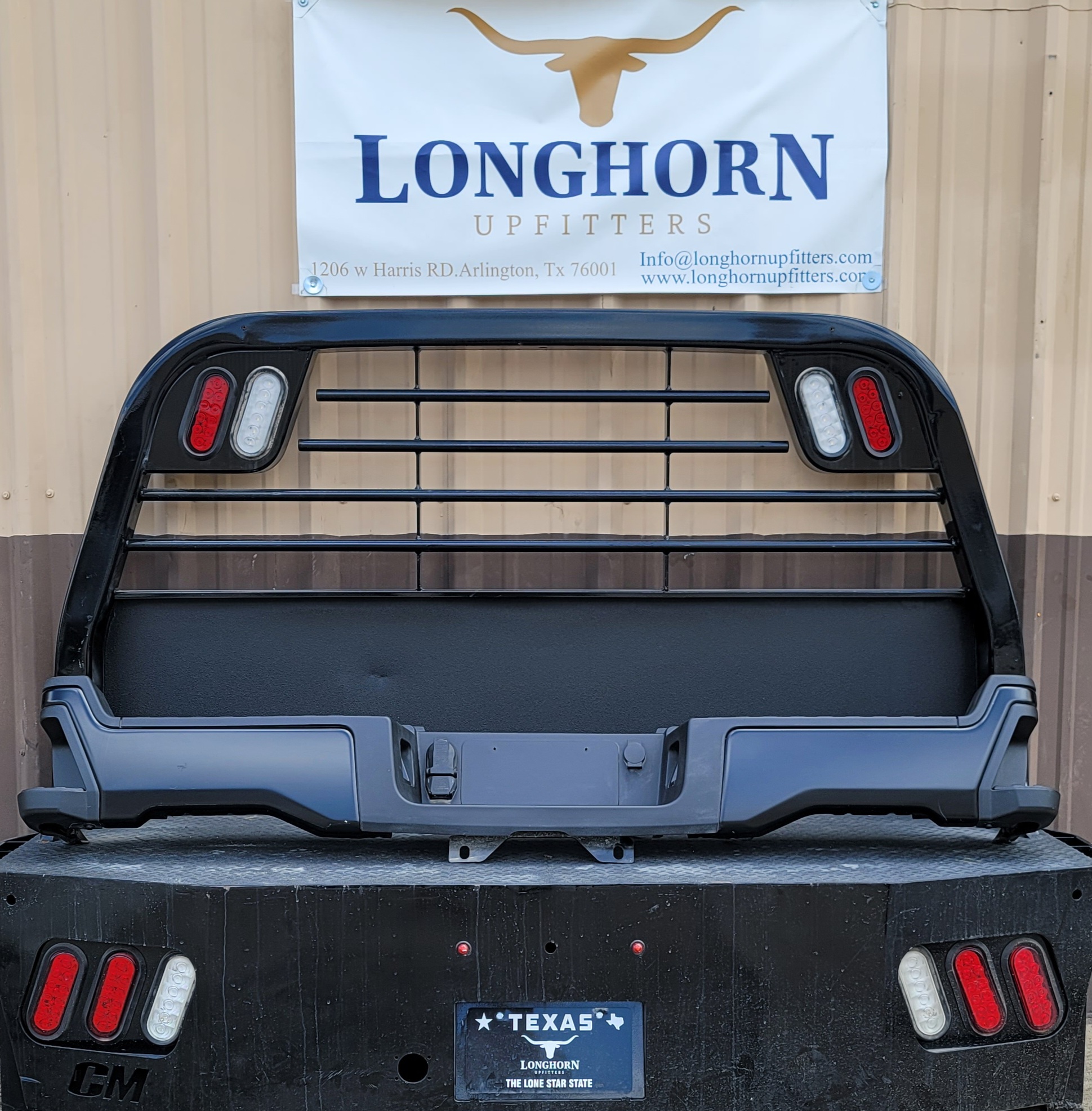2023–2025 Ford F-250/F-350 Super Duty Black Rear Bumper-261