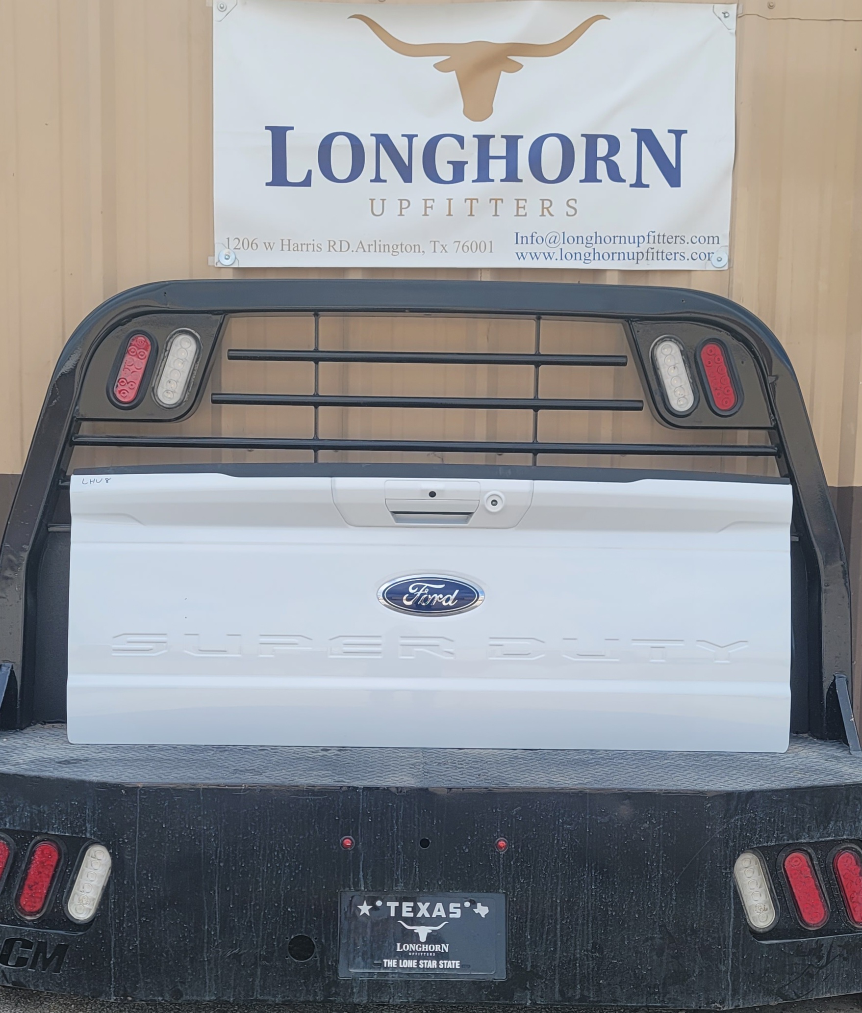 2017–2022 Ford F-250/F-350 Super Duty White Tailgate-168