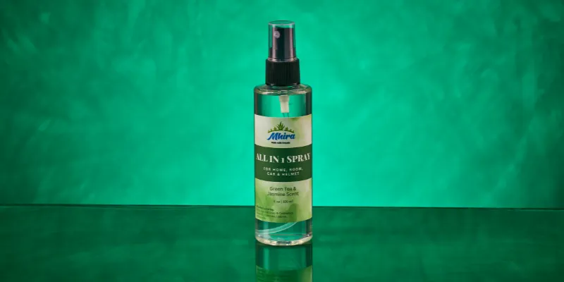 ALL-IN-1 SPRAY FOR THE CAR, ROOM & HELMET - GREEN TEA & JASMINE SCENT